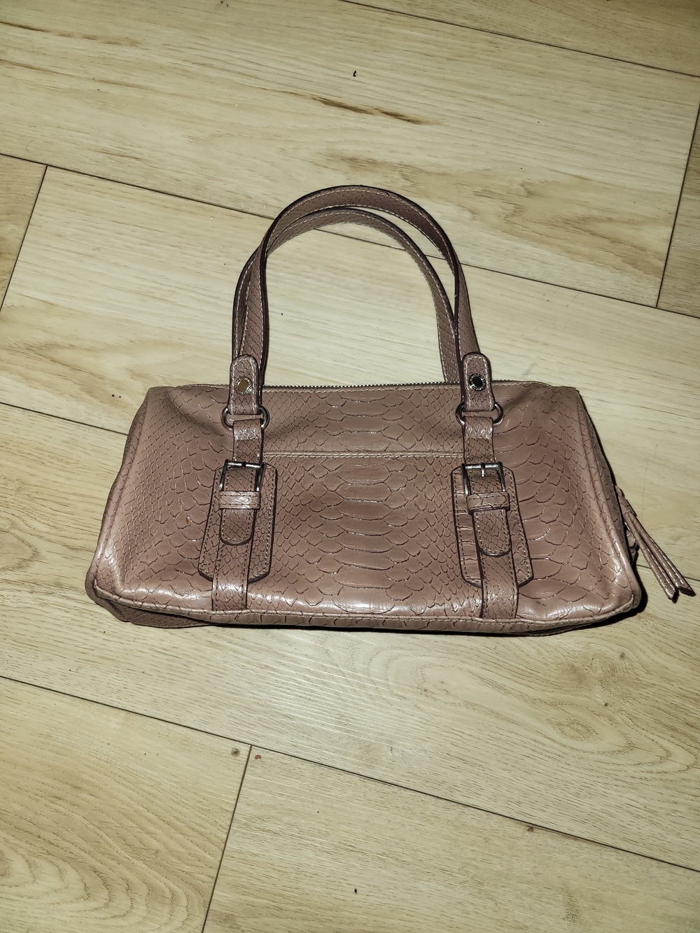 Vintage Liz Claiborne Rattlesnake Textured Taupe Handbag - Chic Top-Handle Purse